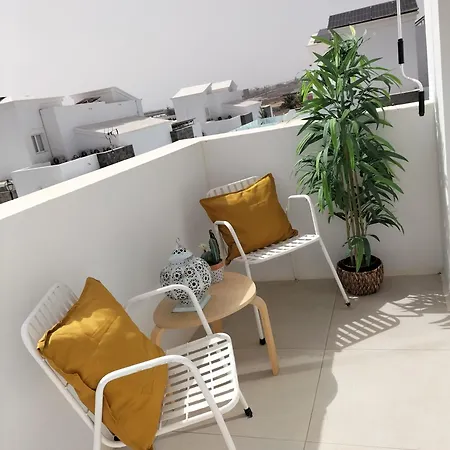 Lovely Agua & Fuego,heated Pool Playa Blanca (Lanzarote)