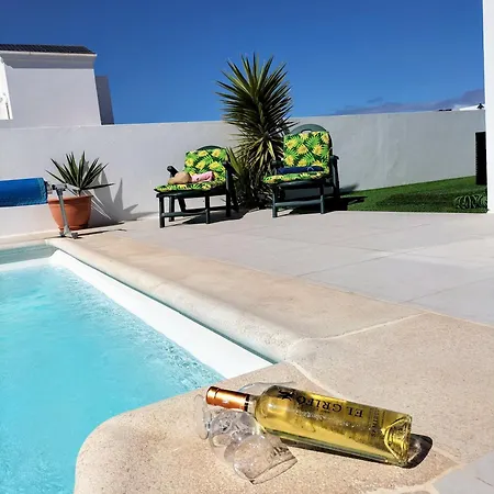 וילה Lovely Agua & Fuego,heated Pool
